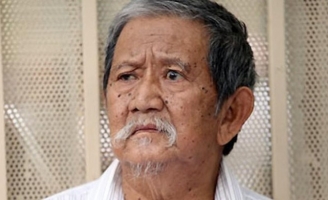 Nghệ sĩ Mạc Can nhập viện cấp cứu