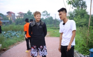 Ngô Kiến Huy tìm quán ăn “lạc đường 4 tiếng”  