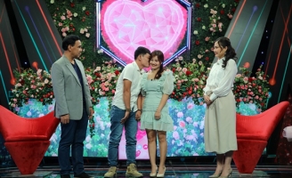  “Ngôn tình” ngoài đời thực: Trai tân hứa che chở cho mẹ đơn thân ngay lần đầu gặp mặt