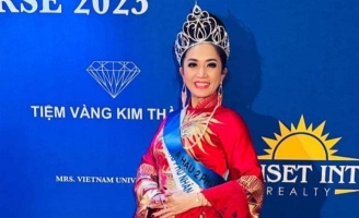 Người đẹp Tracy Nguyễn đăng quang Á hậu Mrs Vietnam Universe 2023