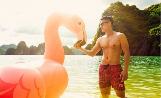 Người mẫu Đức Quân điển trai trong BST mới của thương hiệu Seahorse