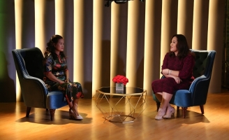 Người Thứ 3: Mẹ cùng con gái mang theo muối ớt để đi đánh ghen