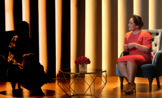 Người Thứ 3: Nửa đêm thức giấc, vợ thấy chồng đang “chat sex” say sưa