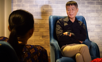 Người Thứ 3: Ông dượng họa sĩ U60 vẽ chân dung cháu gái rồi dụ dỗ “lên giường”