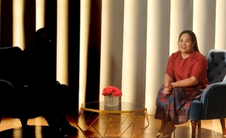 Người Thứ 3: Trai trẻ mới lớn liều mạng ngoại tình với vợ xã hội đen lớn hơn 8 tuổi