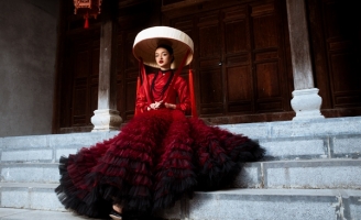 Nguyễn Minh Công nhuộm đỏ Côn Sơn - Kiếp Bạc bằng BST Mộng đào nguyên