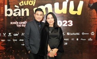 Nguyễn Uyên Phương được Hoàng Phúc cưng chiều đưa xem phim dịp cuối năm