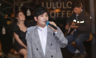 Nguyễn Văn Chung hạnh phúc với “Chung Acoustic” thành công tại Đà Lạt