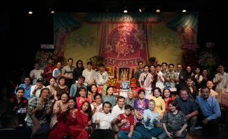 Nhà hát kịch Sân khấu nhỏ 5B tổ chức Lễ Giỗ Tổ bằng những việc làm ý nghĩa