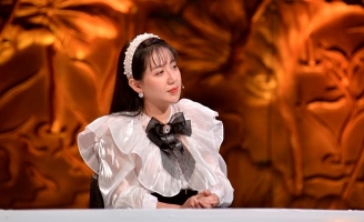 Nhà thiết kế Phạm Đăng Anh Thư chia sẻ Khoảnh Khắc Cuộc Đời