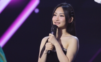 Nhận 3 điểm 10 trọn vẹn từ giám khảo, Khánh Huế xuất sắc giành quyền đi tiếp