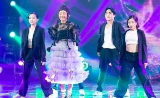 Nín thở bởi cuộc chiến giữa “quái kiệt” Mỹ Anh và “khủng long” Uni5