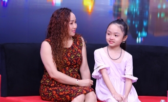 Nỗi oan của người mẹ giọng khàn, mỗi lần nói to đều bị con và mọi người nghĩ là quát mắng