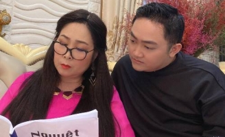 NSND Hồng Vân bất ngờ phát hiện hậu duệ cố NS Anh Vũ tại sân khấu