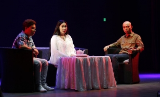 NSND Hồng Vân khiến người xem nổi da gà với “Dục vọng”