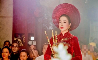 NSND Trịnh Kim Chi giỗ Tổ hai nơi trong không khí ấm áp trọn vẹn nghĩa tình