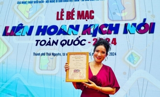 NSƯT Cát Tường xuất sắc giành Huy chương Vàng vai diễn Má Tư trong “Hai người mẹ”