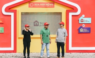 NSƯT Đức Khuê “trách móc” MC Quyền Linh vì chê mình già 