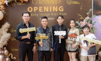 NSƯT Kim Tiểu Long đến chúc mùng Beauty Image Việt Nam khai trương