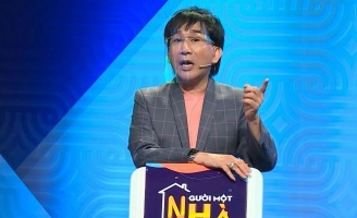 NSƯT Kim Tử Long tiết lộ bố mẹ cho mình mặc đồ con gái từ bé 