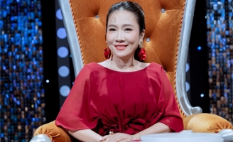 NSƯT Vân Khánh: “Thời mới vào nghề, tôi từng thấy mọi thứ rất nặng nề”