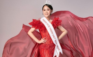 NTK của các Hoa hậu Nguyễn Minh Tuấn làm trang phục Dạ hội cho Vũ Huyền Diệu đi thi quốc tế