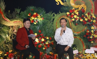 “Ông trùm bolero” Vũ Thành Vinh ra mắt cuốn sách “Hạnh Phúc Từng Giây”