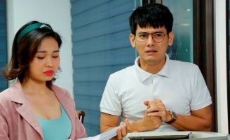 Phạm Hy lập tài khoản Facebook giả để tán tỉnh Lê Lộc trong Văn Phòng Đại Chiến