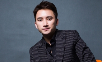 Phan Mạnh Quỳnh sáng tác ca khúc xúc động về câu chuyện thiên thần nhỏ Hải An hiến giác mạc