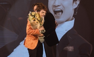 “Pháp sư mù” lại góp công lớn giúp Huỳnh Lập được vinh danh tại Men&Life Awards 2019