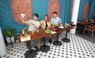 Phát La và Chen Ru Lu đại náo nhà hàng của Long Chun