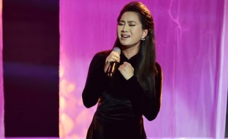 Phi Ngọc Ánh tiết lộ bị viêm phổi trước thềm diễn Tình Bolero 2022