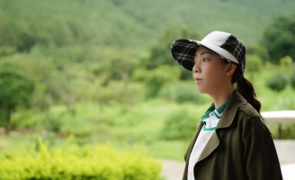 Phim Tết do Thu Trang làm đạo diễn tung teaser poster và teaser trailer chính thức 