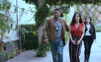 Quá khứ hận thù: Vợ mới của ông chủ tập đoàn bị tống giam