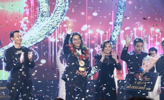 Quách Ngọc Ngoan đăng quang Quán quân ‘Tình Bolero 2020’