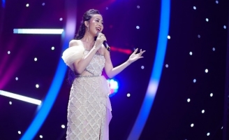 Quang Hà ngây ngất khi Dương Huệ tỏa sáng như hoa hậu