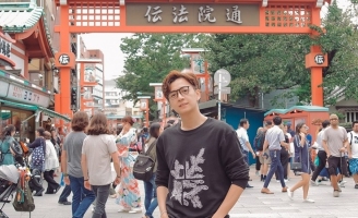 Sau giãn cách, “Thỏ đen” Ngô Kiến Huy tung ngay MV du lịch đến Nhật Bản