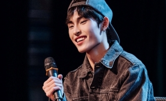 Sau nửa năm ra mắt, Wren Evans phát hành boxset đặc biệt dành cho fan 