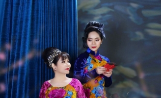  Siêu nhí tài năng Hồng Vịnh 14 tuổi cùng mẹ đón xuân