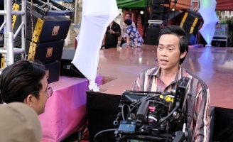 Tái xuất trên phim trường, nghi án Hoài Linh trở lại với gameshow sau thời gian “ở ẩn” 