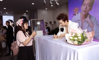 Tăng Phúc mượn hình ảnh “Hải Ly ôm ngọc trai” để cảm ơn người hâm mộ