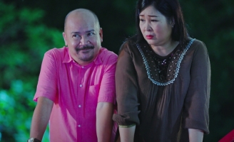 Tập 4 “Đại kê chạy đi” tiết lộ lý do vì sao bà Hồng gần đây thường trang điểm