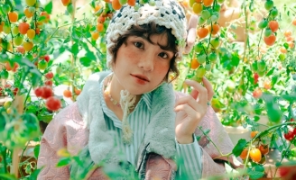 Thái Trinh chơi lớn kỷ niệm đám hỏi bằng MV cực xịn