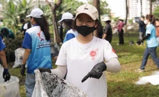 Thanh niên Việt Nam chung tay đẩy lùi rác thải nhựa từ dự án YouthSpeak Project 2024