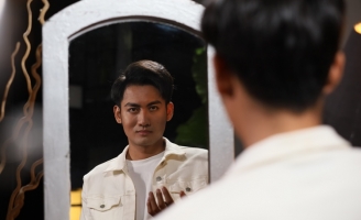 “Thế giới trong gương” của đạo diễn Nguyễn Thái Huân lên sóng HTV7