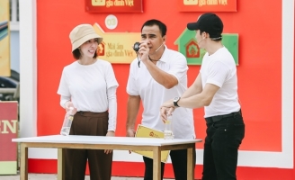 Thu Trang bật khóc vì không được nhìn mặt mẹ lần cuối