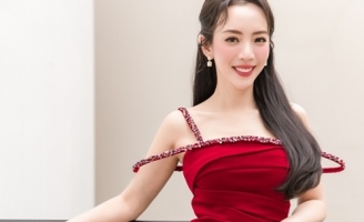 Thu Trang hóa nàng thơ, khoe nhan sắc ngày càng mặn mà