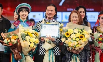 Thụy Vũ (AC&M) giành cú đúp giải tại cuộc thi “Tiếng hát Việt toàn cầu”