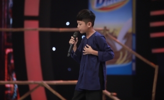 Tiến Nhỏ lần đầu trình diễn Hồ Quảng, Rap ngẫu hứng cực chất cùng Trấn Thành