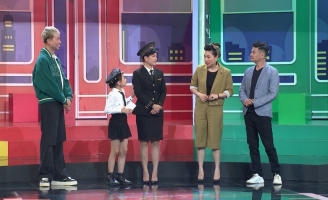 Tiết Cương áp đảo đối thủ bằng gà chiến 